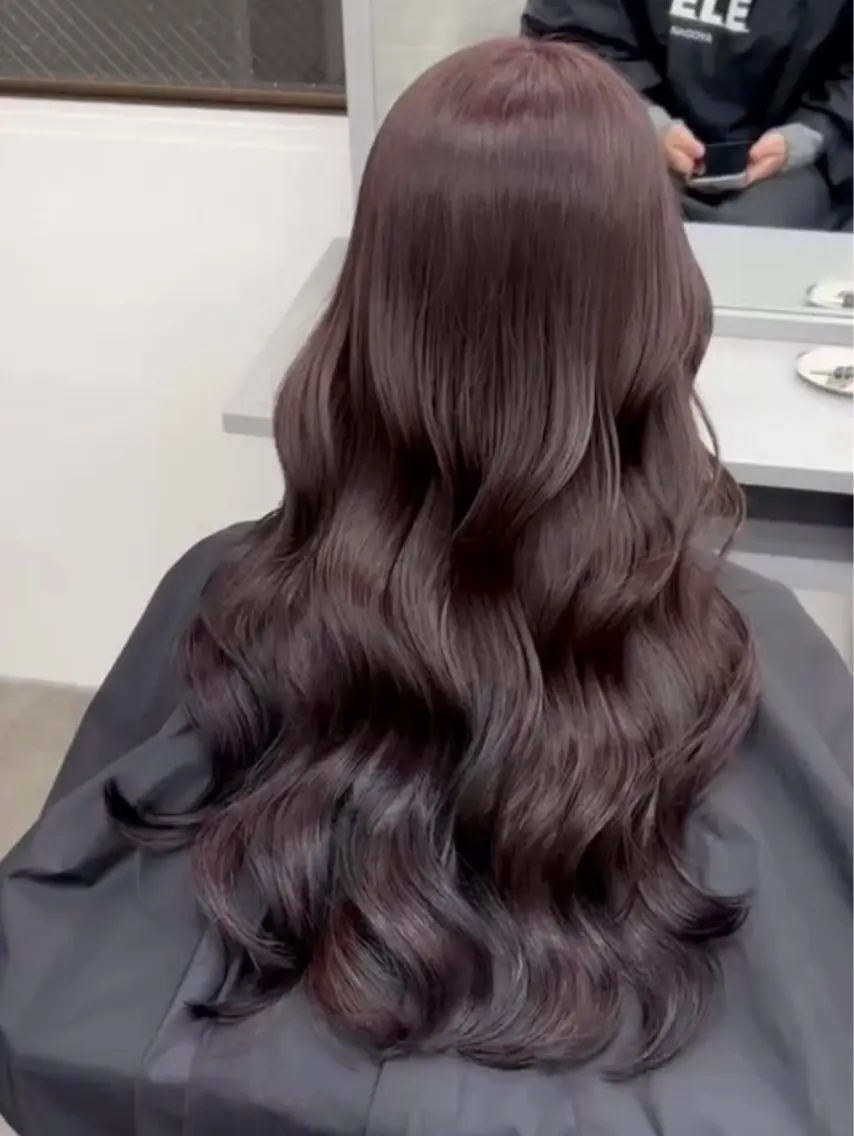 【当日予約可🌟】暗髪ワンカラー🖤ワンカラー➕トリートメント¥4,700~(通常¥9,000)の写真