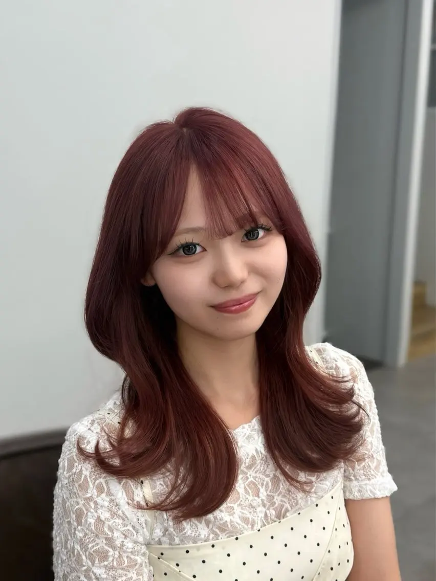 ミディアム カラー ダブルカラー くびれヘア 宇田川 結菜のヘアスタイル