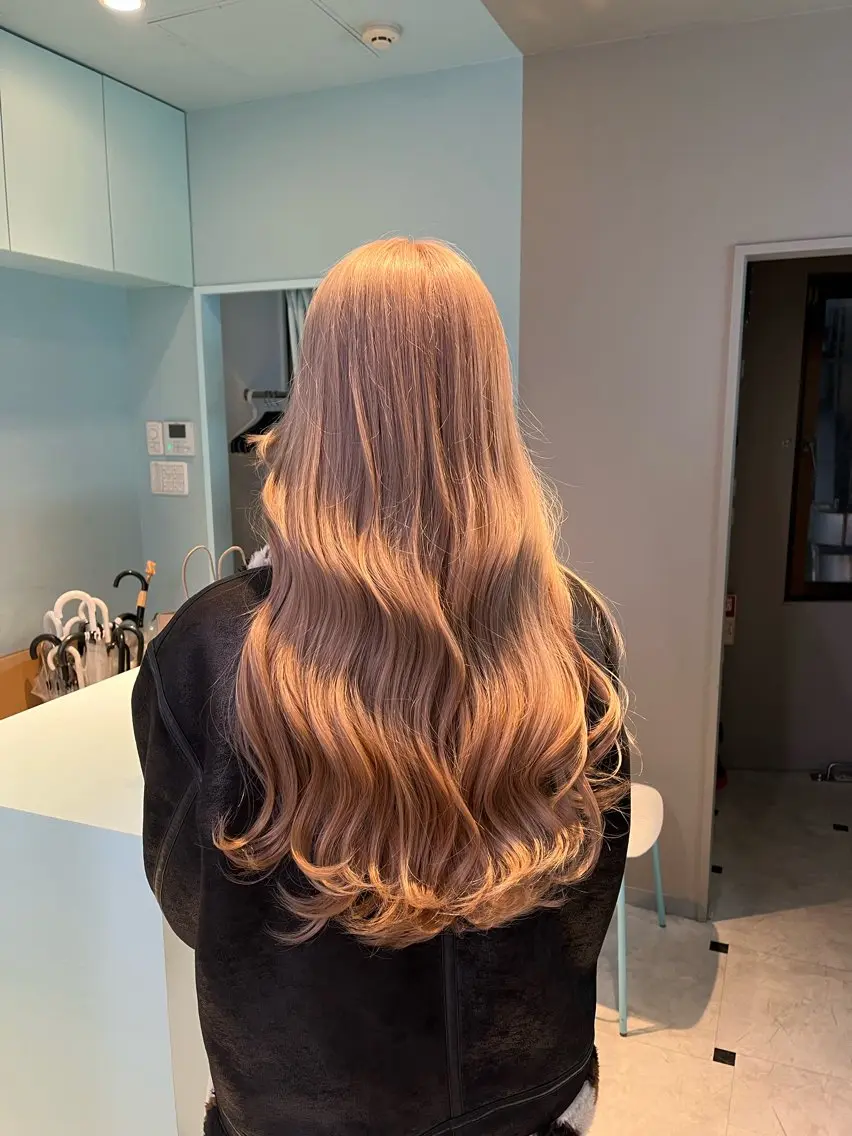 ロング カラー ヘアカラー トリートメント ブリーチカラー 🩵MIZUKIのヘアスタイル