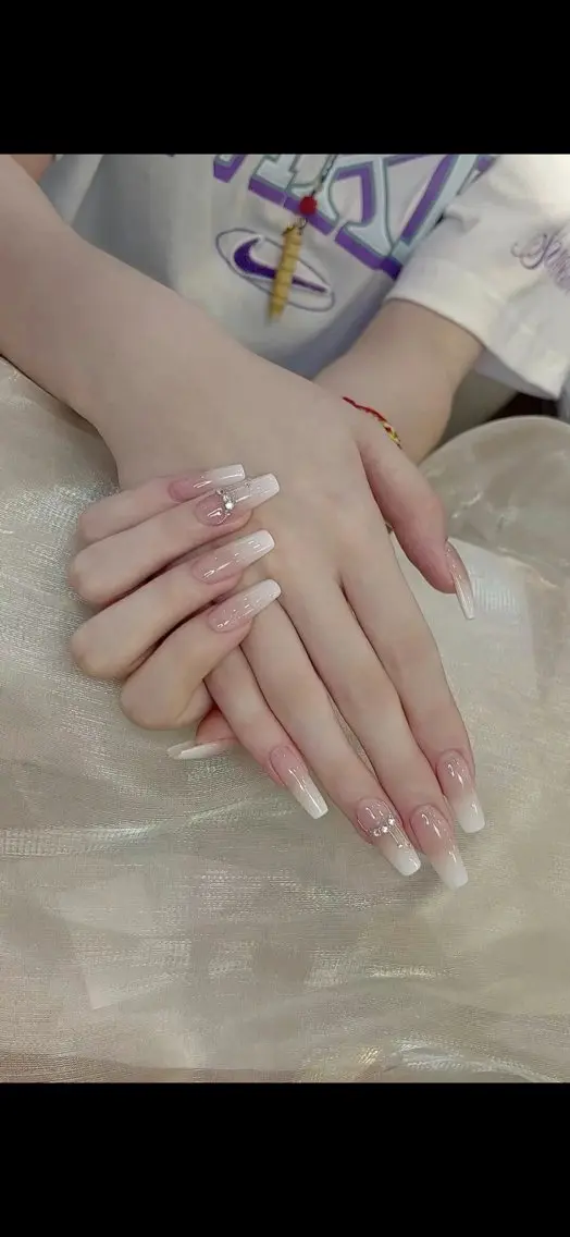 ネイル Nami Nail  サロンのネイルデザイン