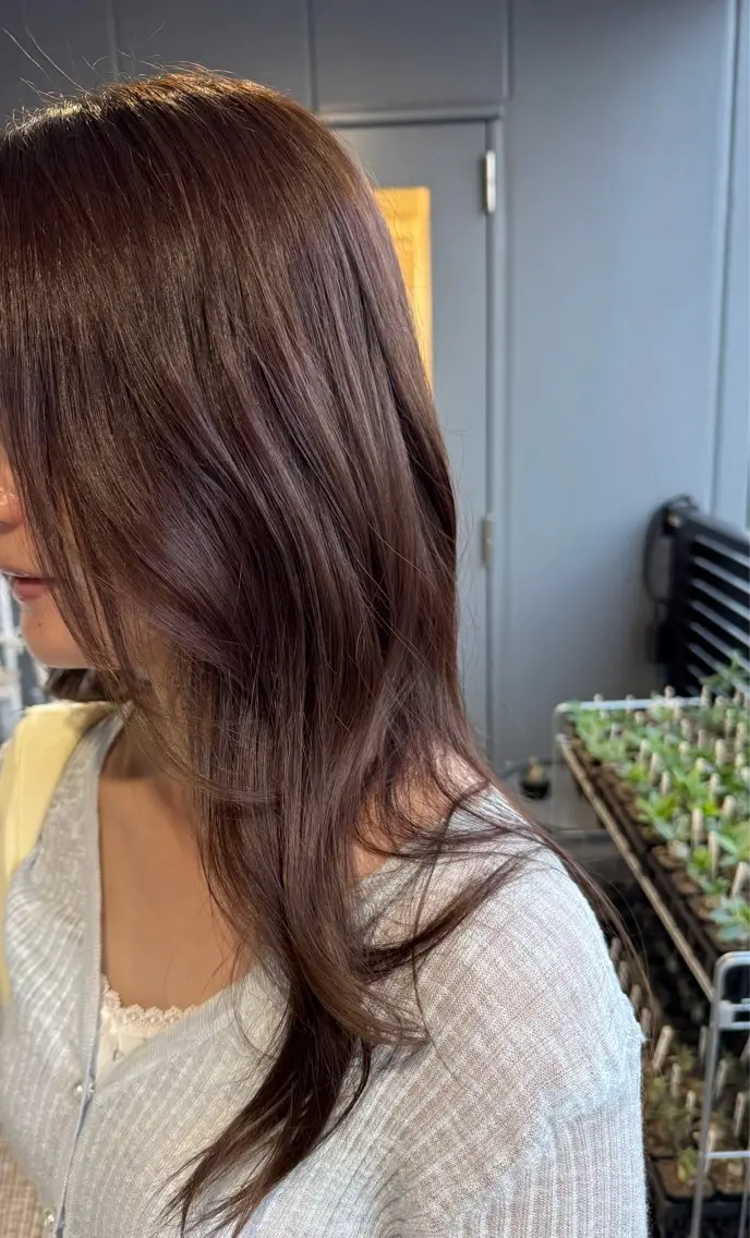 カラー ベージュカラー 透明感カラー SiLO_ IBUKIのヘアスタイル