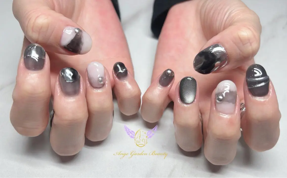 ネイル アートネイル マグネットネイル ミラーネイル 持ち込み ニュアンスネイル ハンドネイル AngeGarden Beautymihoのネイルデザイン