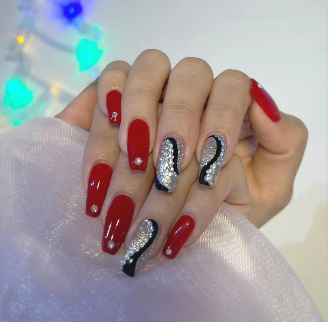 ネイル フレンチネイル ジェルネイル 韓国ネイル 持ち込み パラジェル LeaLea nails.のネイルデザイン