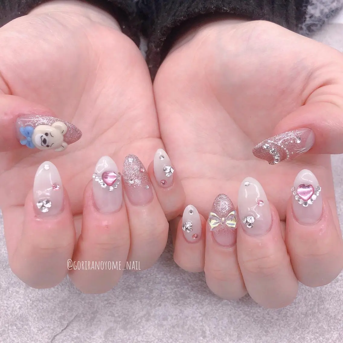 ネイル ハンドネイル フットネイル ナナイチゼロ I.Naoのネイルデザイン