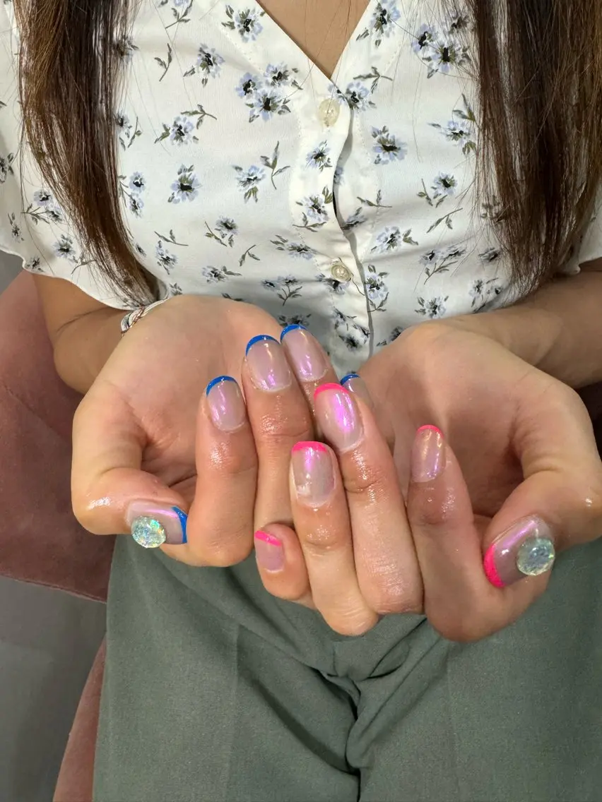 ネイル LAVISH 大和店 emi･:*+のネイルデザイン