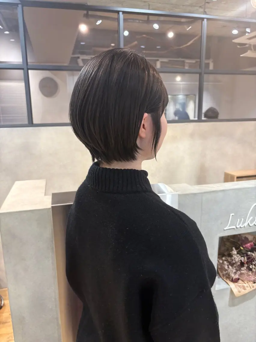 ショート ショートボブ ボブ ショートヘア ヘアカラー こうやま みるのヘアスタイル