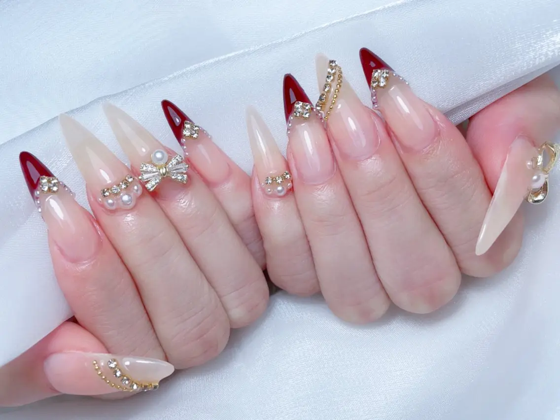 ネイル ハンドネイル M🌷nail 長さだし専門店のネイルデザイン