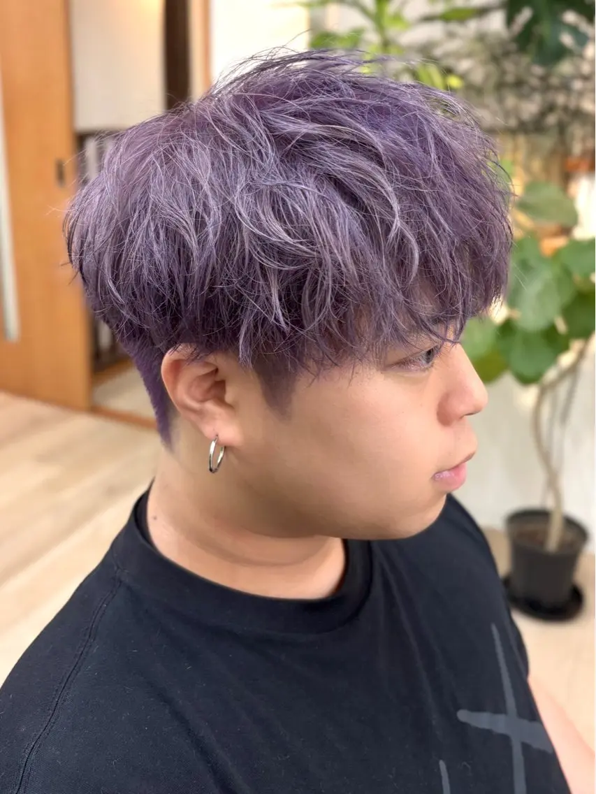 ショート カラー メンズ メンズブリーチ マッシュ ブリーチ ラベンダーカラー カット ヘアカラー トリートメント RAIA💎ケア ブリーチ&パーマ💎のヘアスタイル