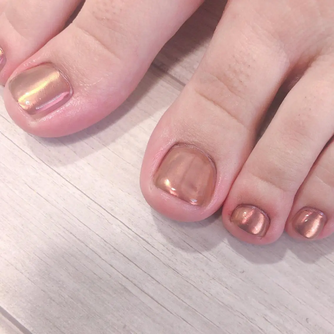 ネイル ミラーネイル DollyGirl KYOKOのネイルデザイン