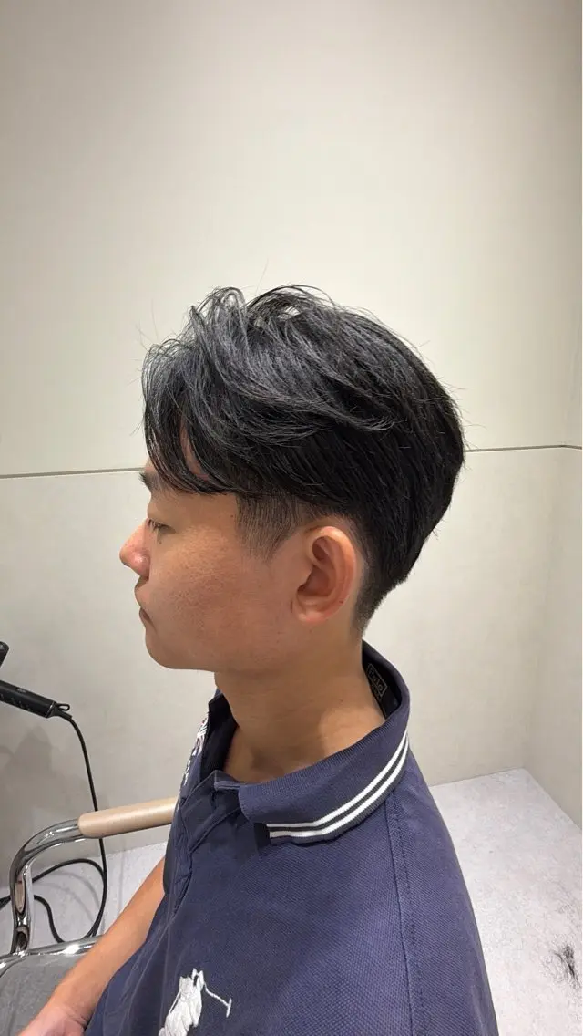 ミディアム メンズ ミディアムパーマ メンズパーマ カット パーマ ヘアセット 新宿メンズカット/ パーマ/岩田進一のヘアスタイル