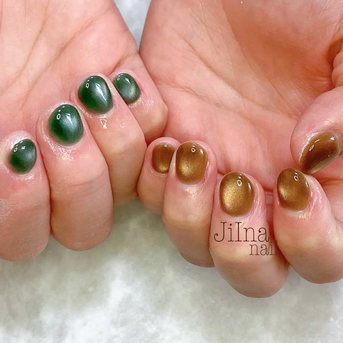 ネイル マグネットネイル JiIna nailのネイルデザイン