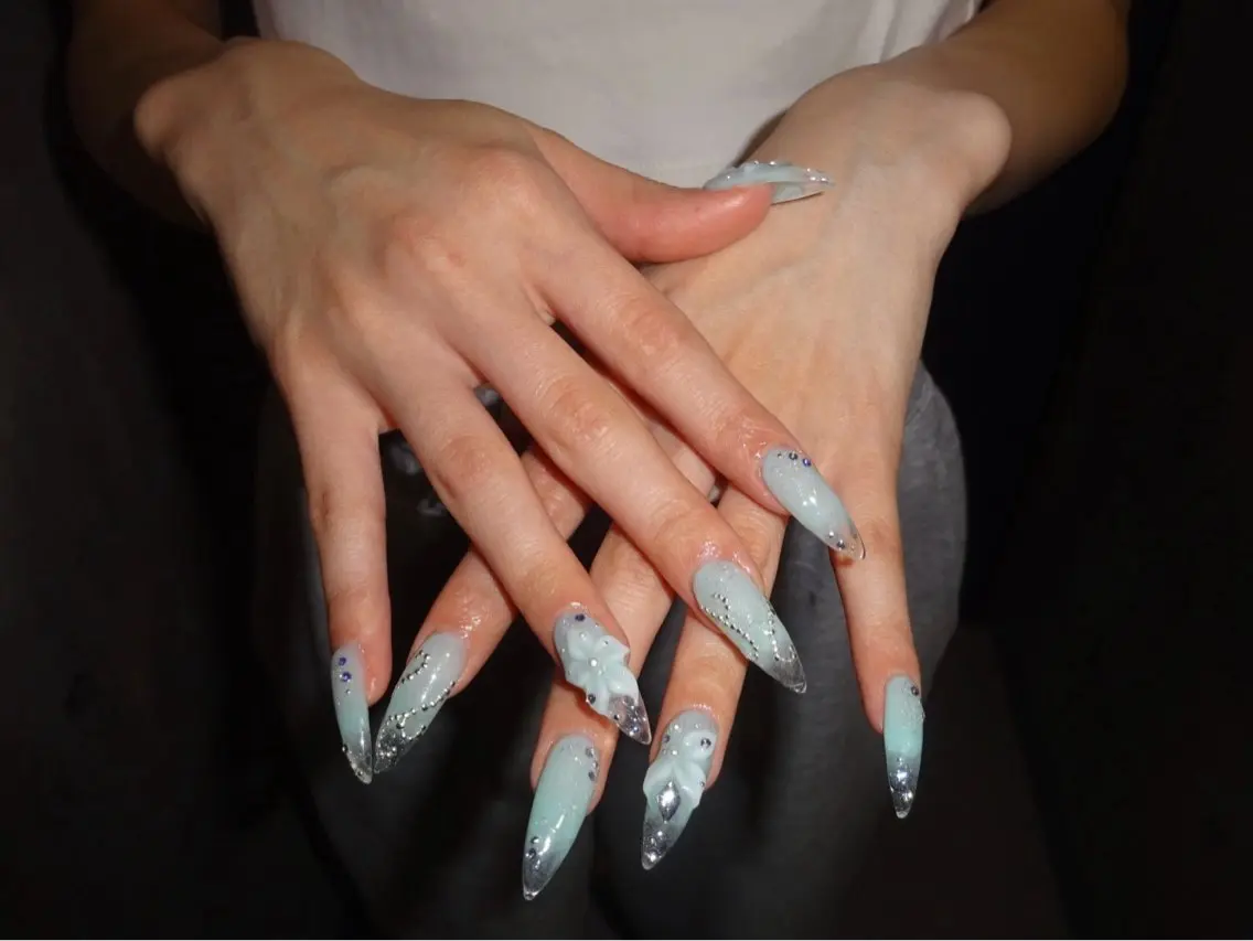 ネイル ハンドネイル haku. kanaのネイルデザイン