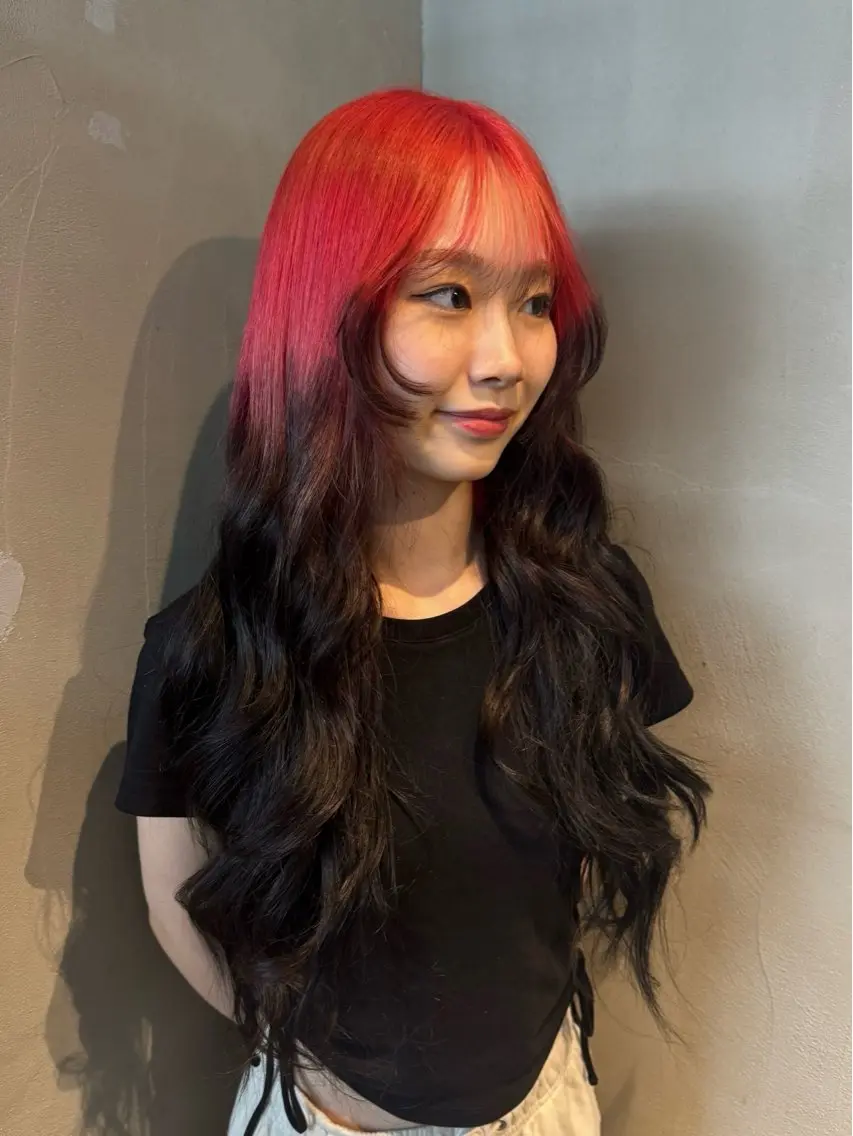 ロング ケアカラー ヘアカラー トリートメント Momoka🪷 /ハイトーンのヘアスタイル