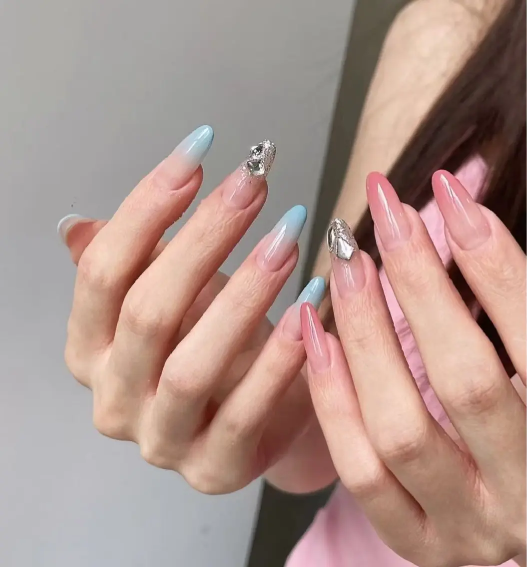 ネイル フラワーネイル フレンチネイル ジェルネイル ガラスフレンチ ハート ハンドネイル BabyYouMi nailのネイルデザイン