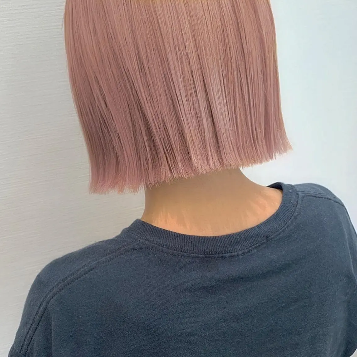ショート カラー ハイトーン/透け感 カラー🎀真香のヘアスタイル