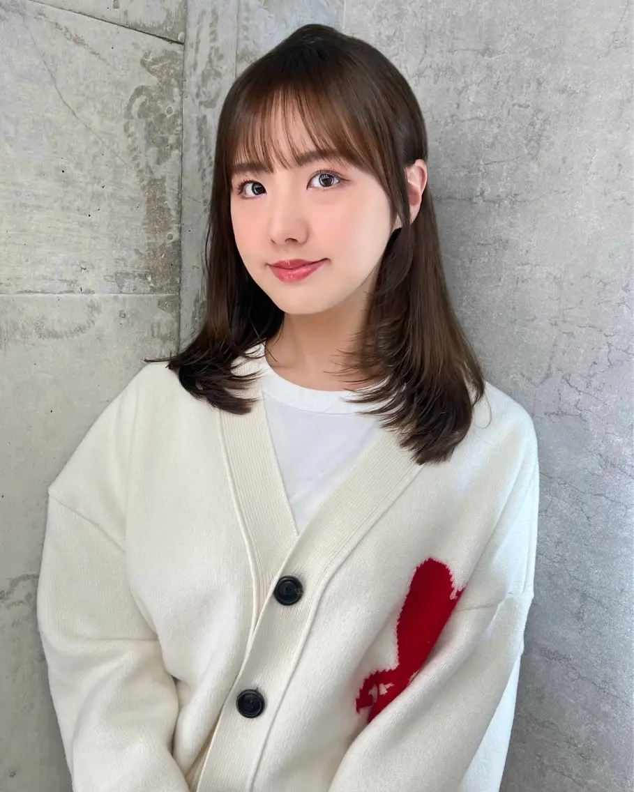 《平日・土曜日限定》カット（3​〜​5㎝以上切らさせていただける方）／顔周りカット／Aujuaシステムトリートメントの写真