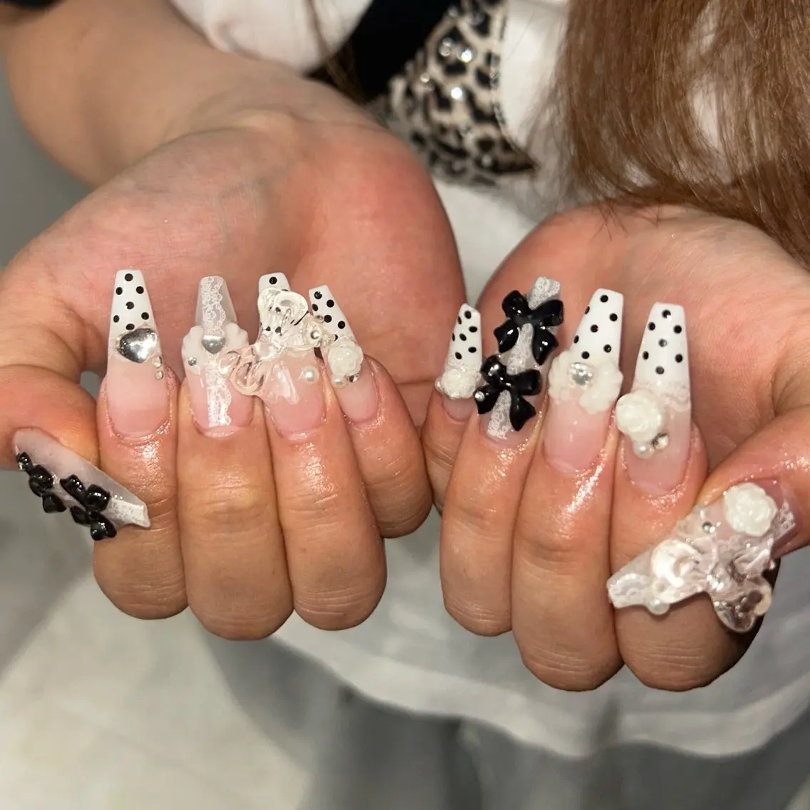 ネイル MODA MANAMIᵕ̈のネイルデザイン