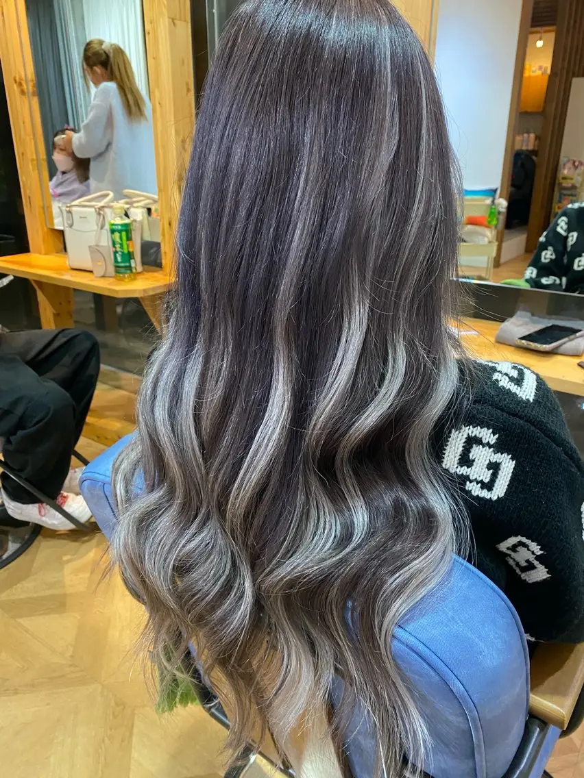 💎カラー+シールエクステ40枚(馴染ませカット込み)の写真