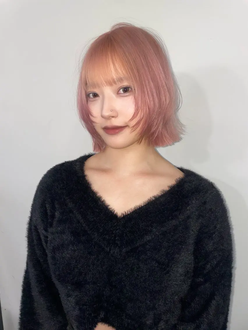 カラー ピンクカラー ヘアカラー トリートメント ボブカットモデル/ ハイトーン/ゆうあのヘアスタイル