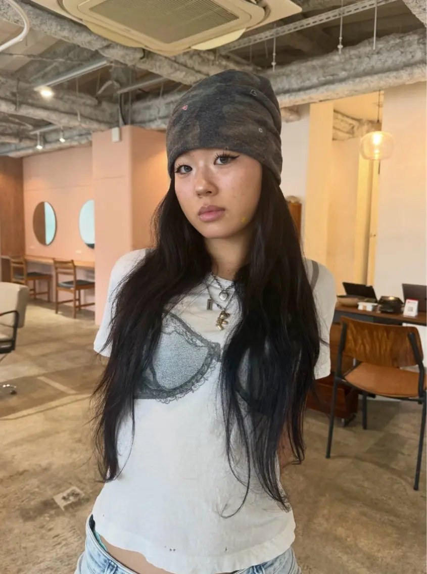 ロング カラー ヘアカラー Miyu .のヘアスタイル