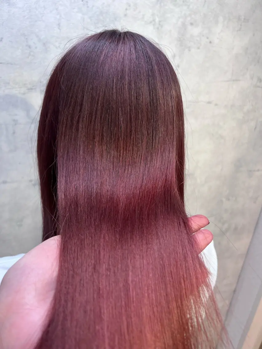 セミロング ヘアカラー ⚡️ エマ🥑のヘアスタイル
