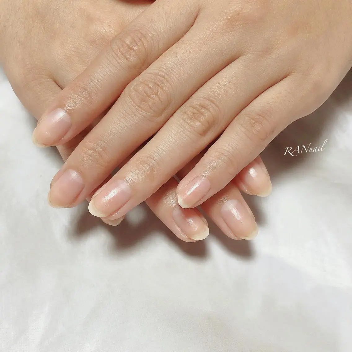 ネイル フレンチネイル ジェルネイル オフィスネイル 冬ネイル ハンドケア RAN nailのネイルデザイン