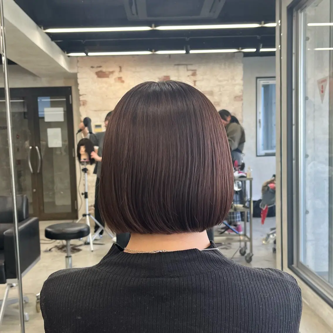 ショート カット ヘアカラー トリートメント 艶ボブ🌼 MAHOのヘアスタイル