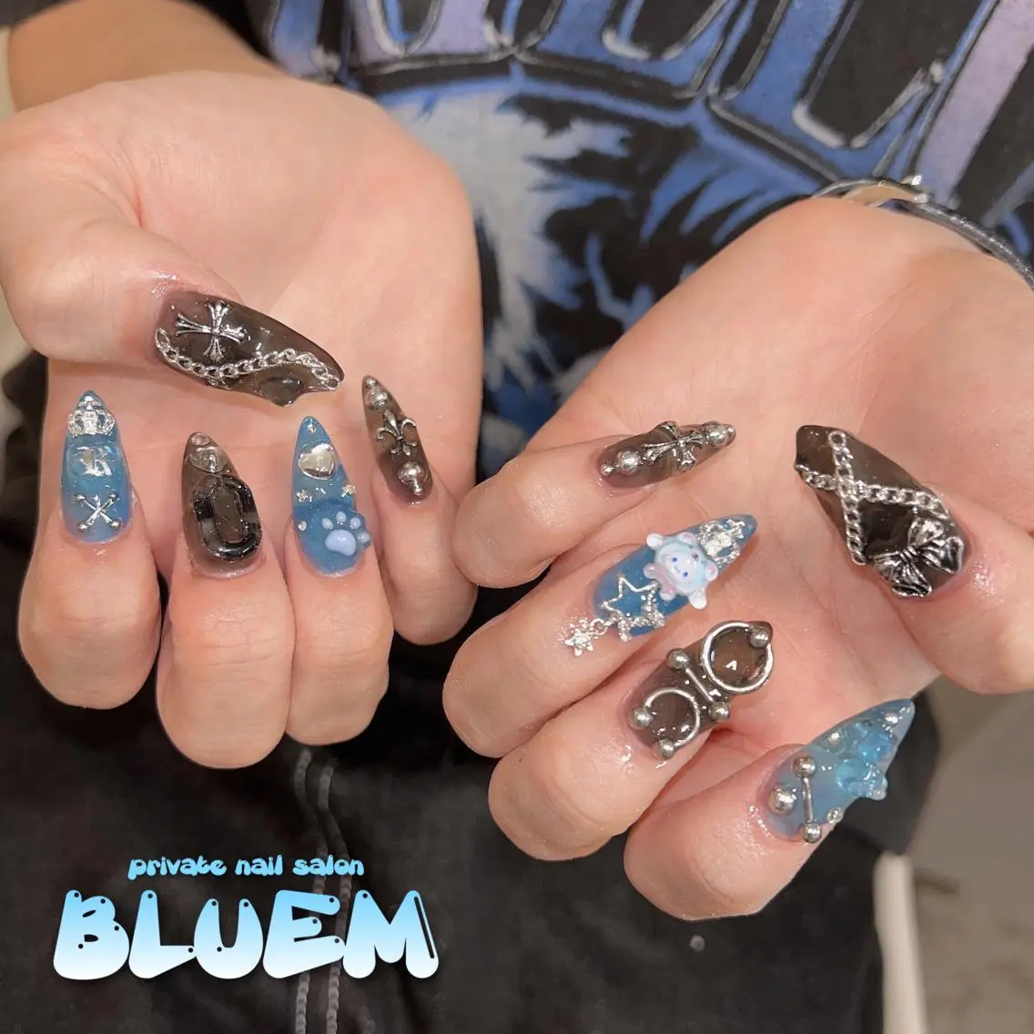 ネイル ハンドネイル BLUEM なな🐶のネイルデザイン