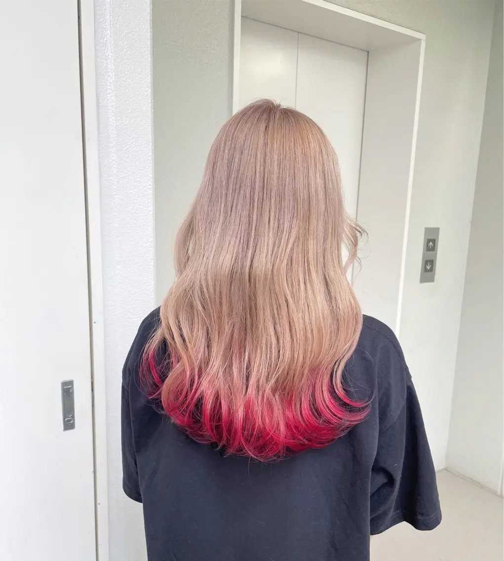 ロング カラー ヘアアレンジ ヘアカラー トリートメント ヘッドスパ ヘアセット 艶カラー✨縮毛矯正✨ 翁長孝輔のヘアスタイル