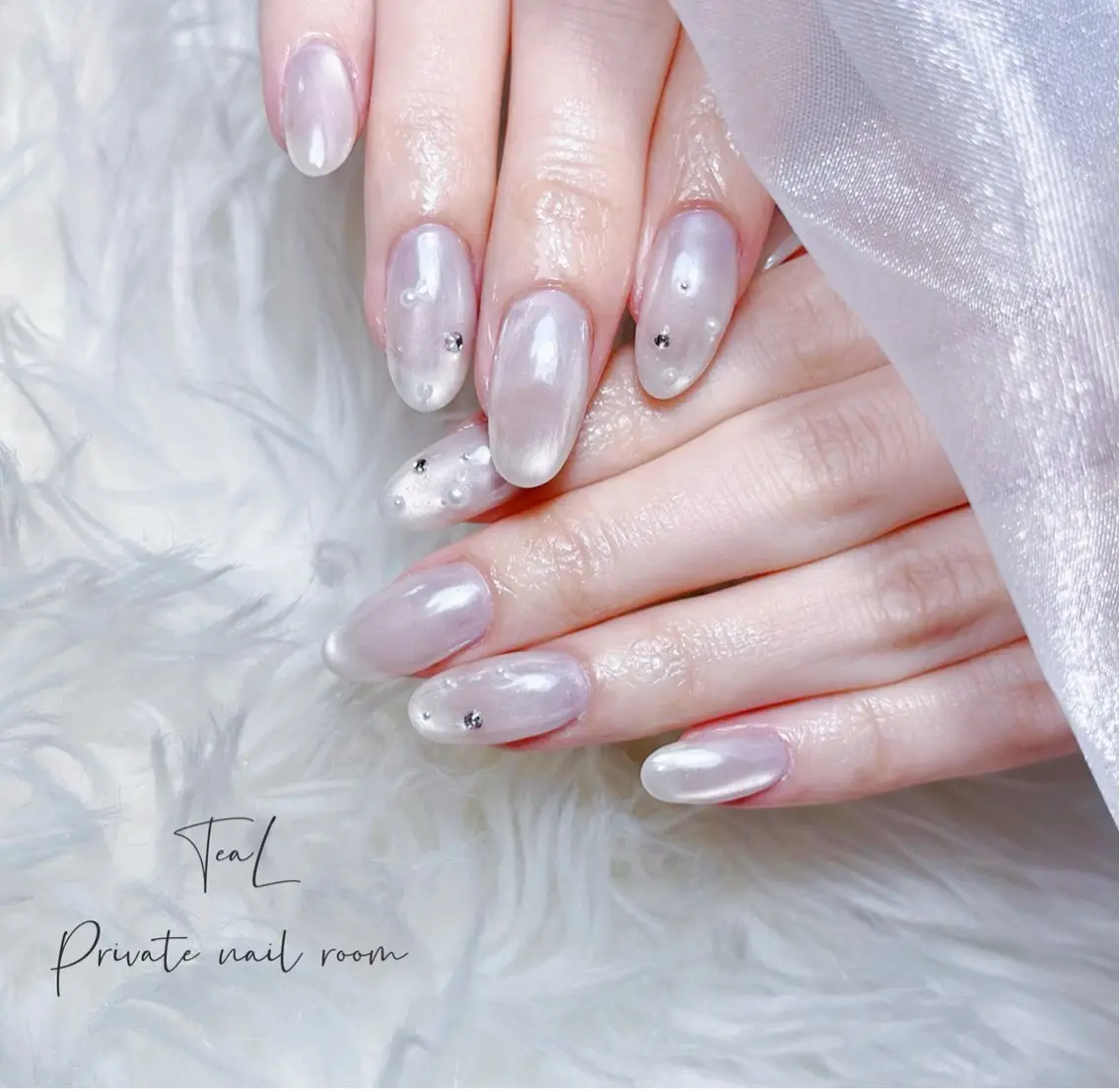 ネイル ミラーネイル ブライダルネイル ハンドネイル TeaL nailのネイルデザイン