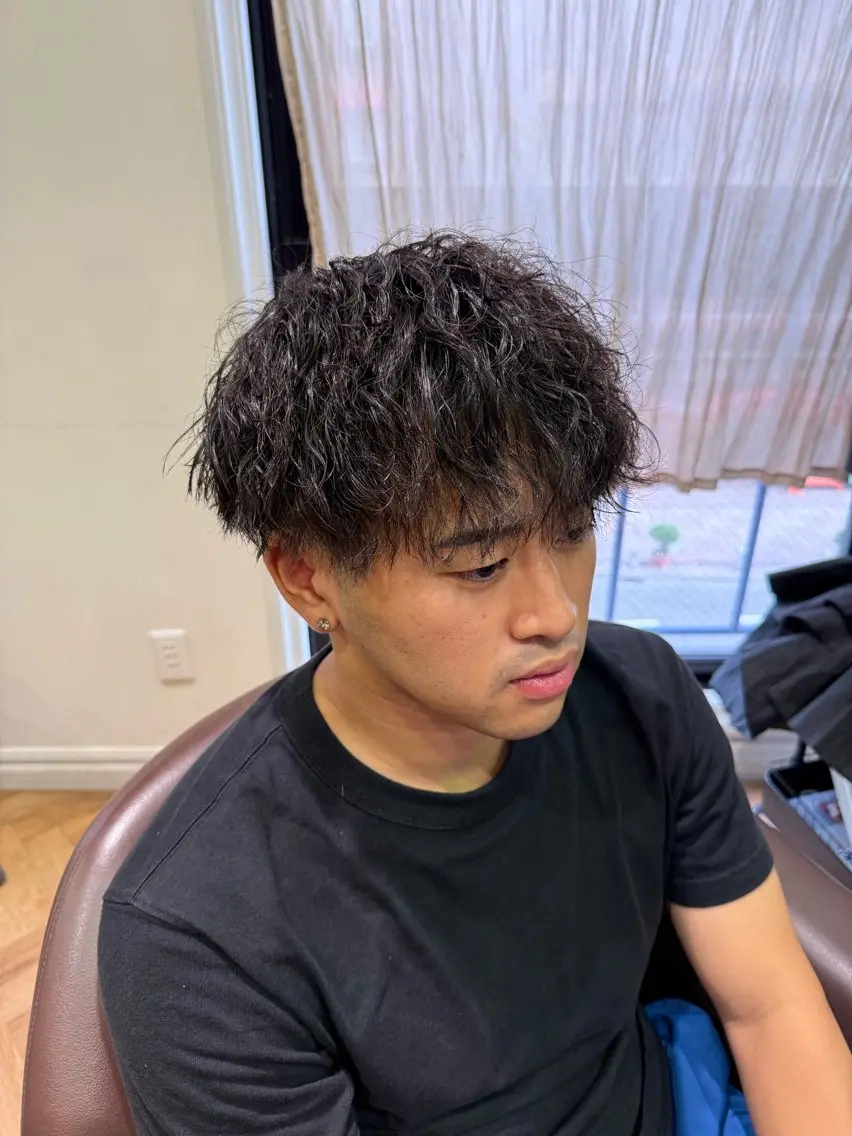 ショート パーマ メンズ メンズパーマ 溝口 槙里也のヘアスタイル