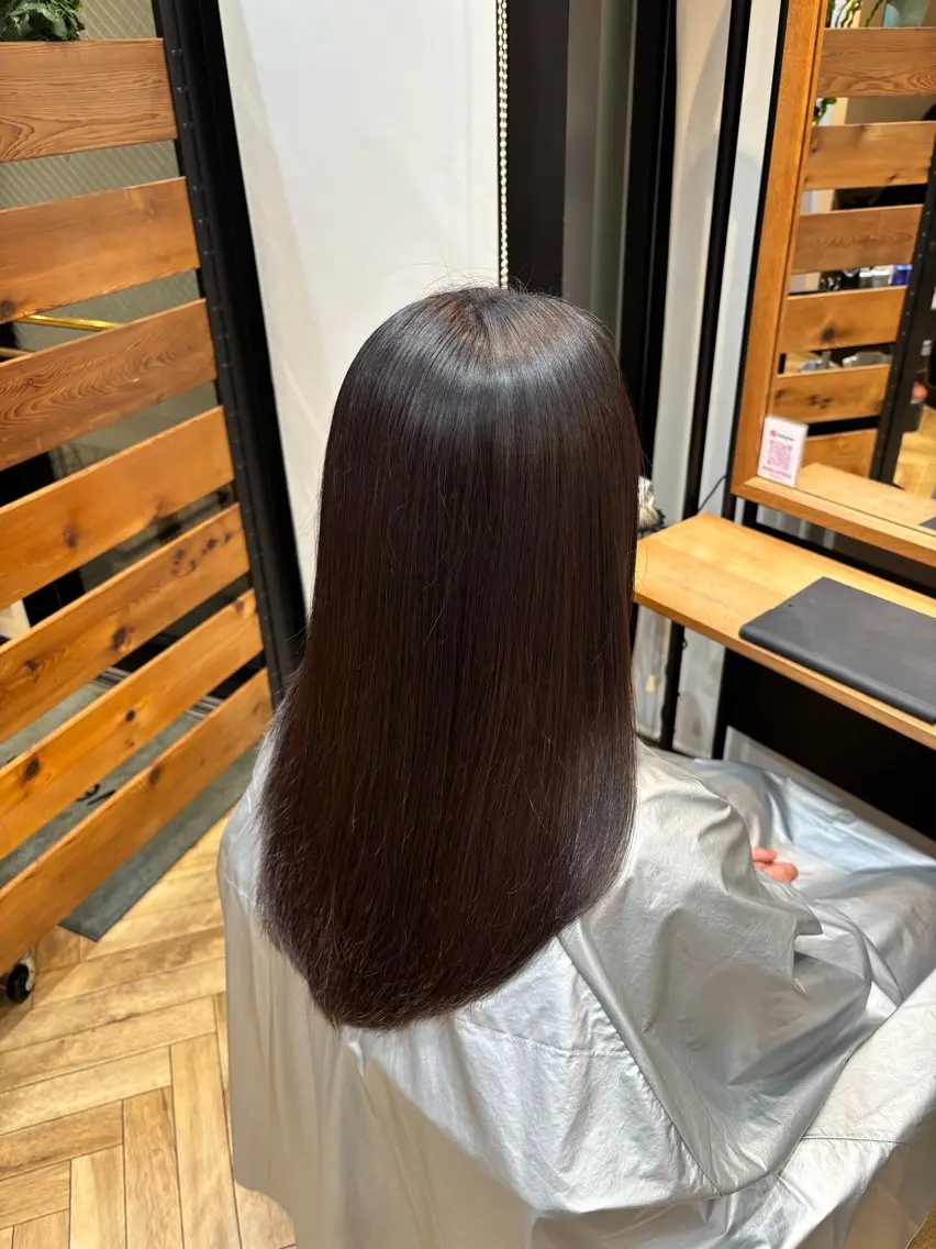 ロング 縮毛矯正 トリートメント Rika🎀美髪矯正 /透明感カラー🫧のヘアスタイル