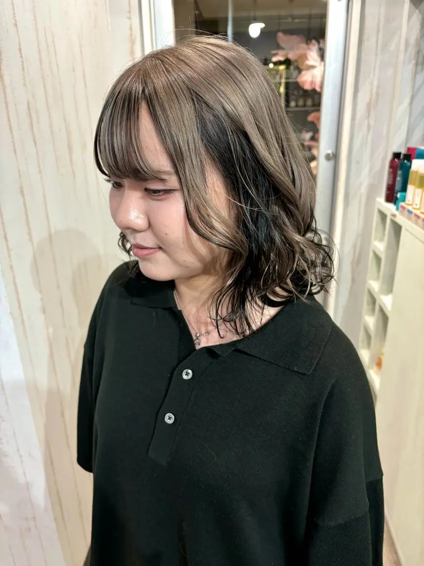 ミディアム カラー 桑原 由理のヘアスタイル