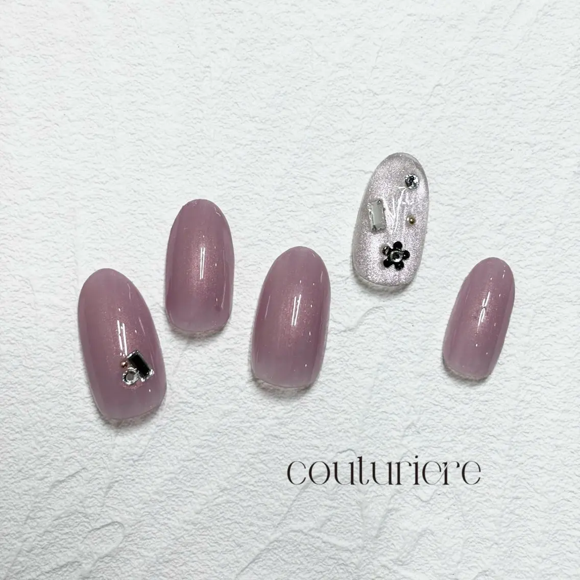 ネイル クチュリエール銀座 💅🏼ゆりのネイルデザイン