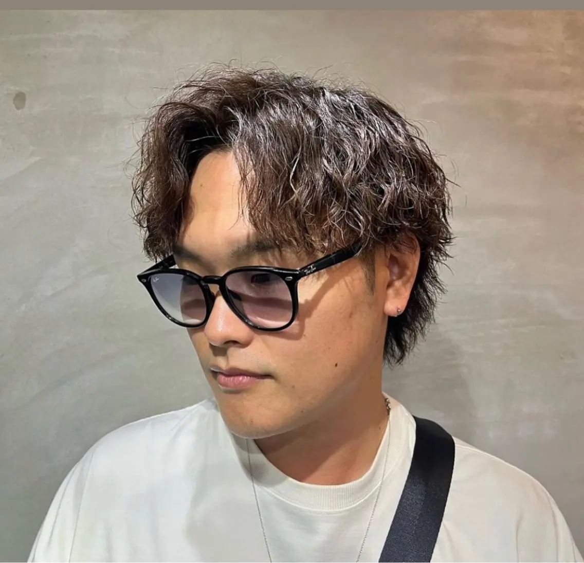 パーマ メンズ センターパート メンズパーマ 波巻きパーマ ニュアンスパーマ カット パーマ メンズパーマ特化森田 真衣🌟のヘアスタイル
