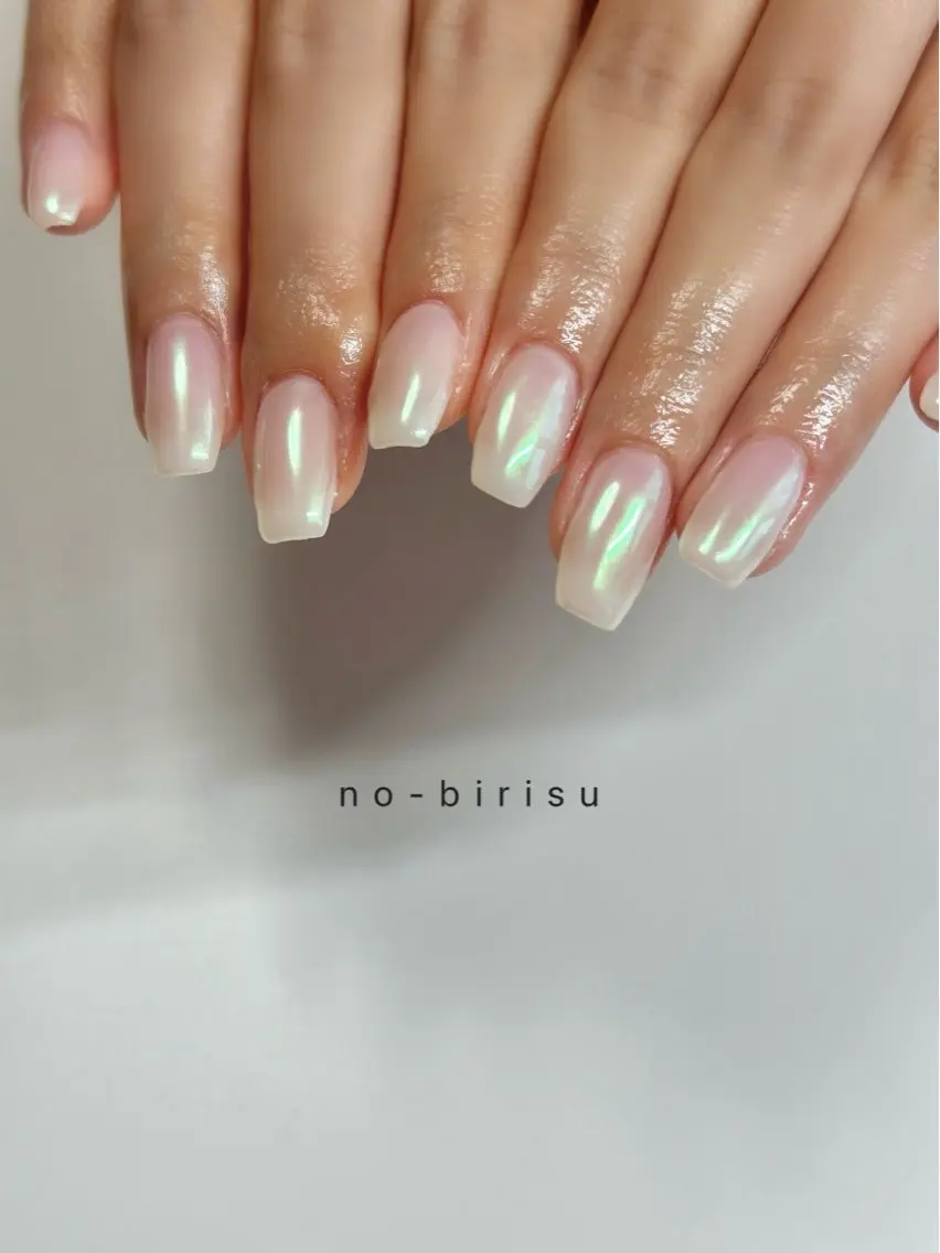 ネイル ミラーネイル ハンドネイル no-birisu nailのネイルデザイン