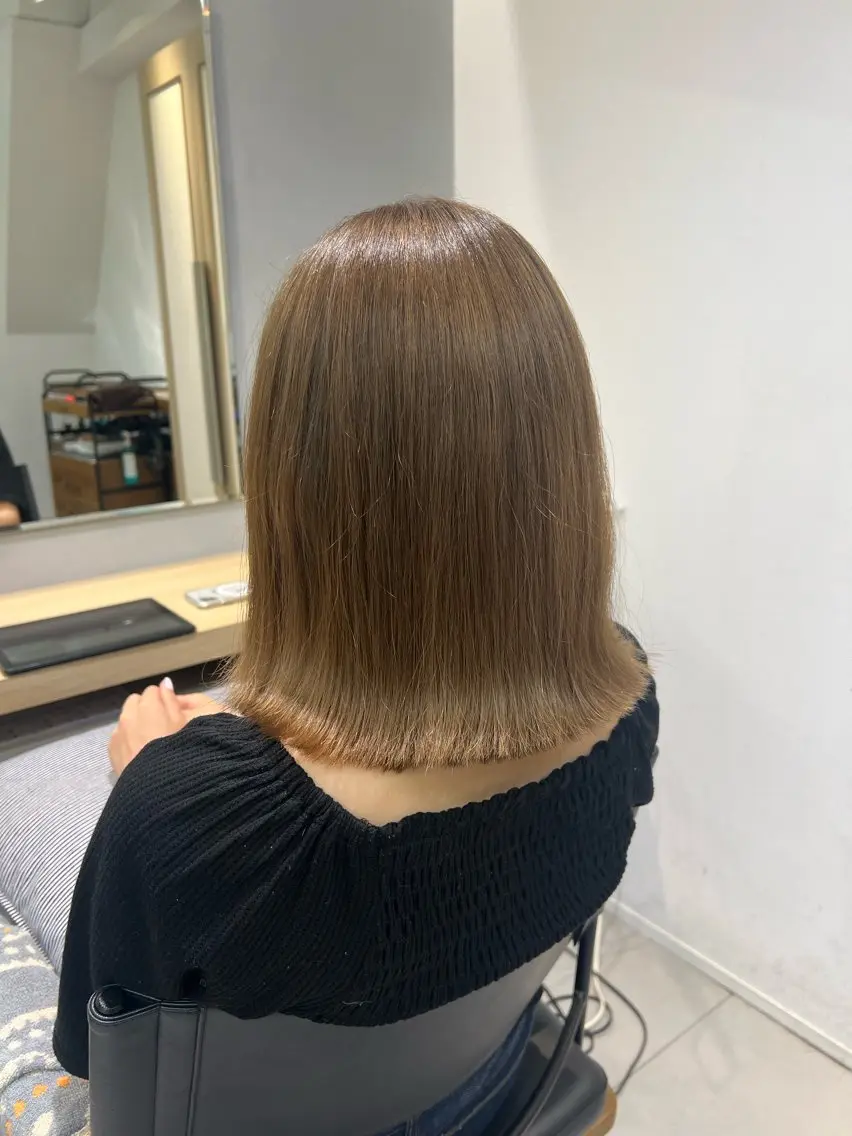 ミディアム 透明感カラー 🩷ྀིAYAKAのヘアスタイル