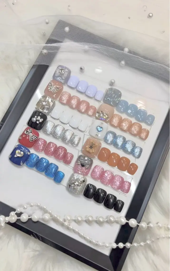 ネイル laboT nuit aikaのネイルデザイン