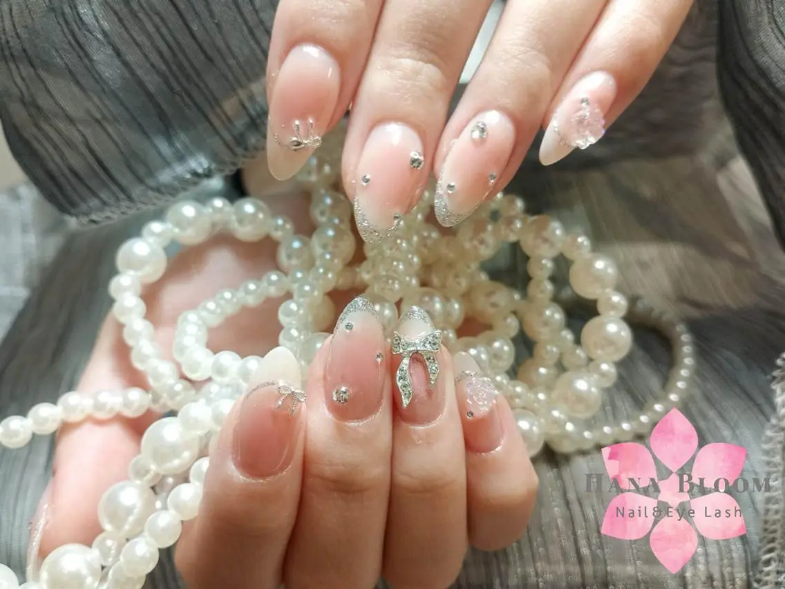 ネイル 長さ出し フットネイル 韓国ネイル マグネットネイル 持ち込み ハンドネイル ハンドケア Hana Bloom Nail 渋谷道玄坂のネイルデザイン