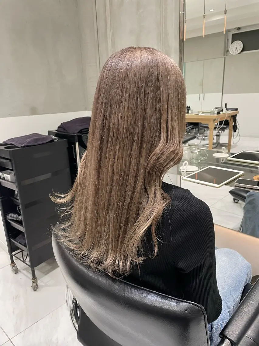ロング カット ヘアカラー トリートメント ヘッドスパ ヘアセット オリーブ カラー✨有坂映哉のヘアスタイル