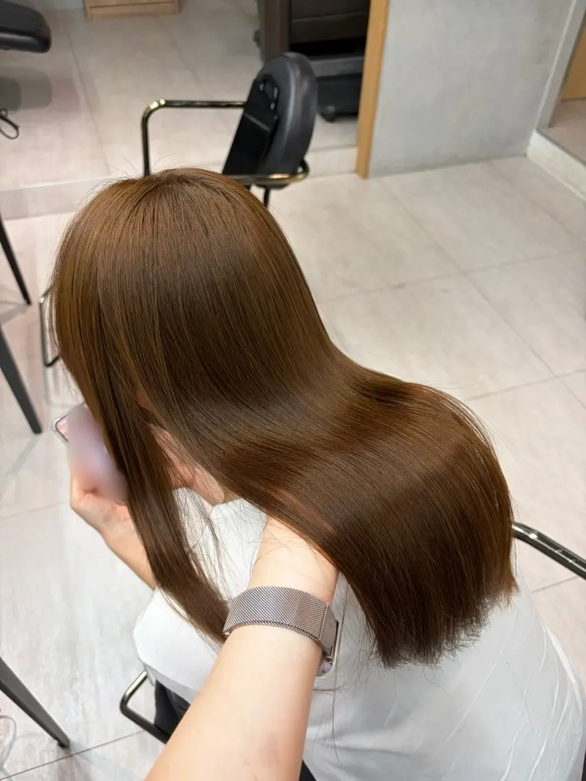 ロング カラー ベージュカラー 縮毛矯正 ヘアカラー トリートメント 大村 咲羅のヘアスタイル