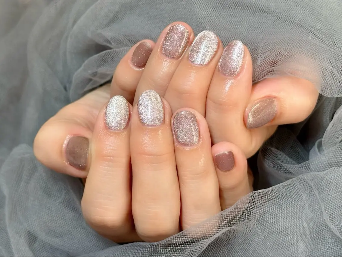 ネイル ブラウン マグネットネイル ハンドネイル Nail Salon KURELLYのネイルデザイン