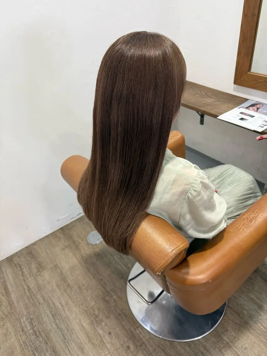 カラー ヘアカラー 井手 梨乃のヘアスタイル