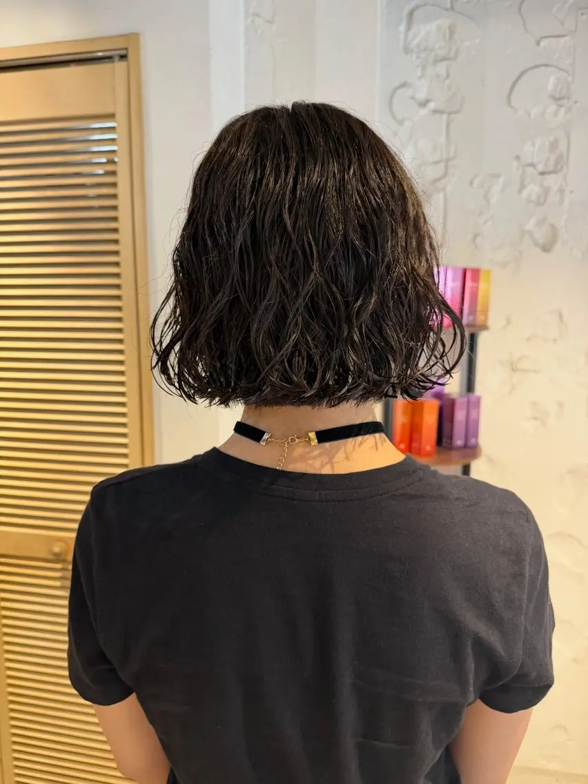 ショート パーマ ボブ カット パーマ トリートメント 石川絢佳/ 顔周り×暖色カラーのヘアスタイル