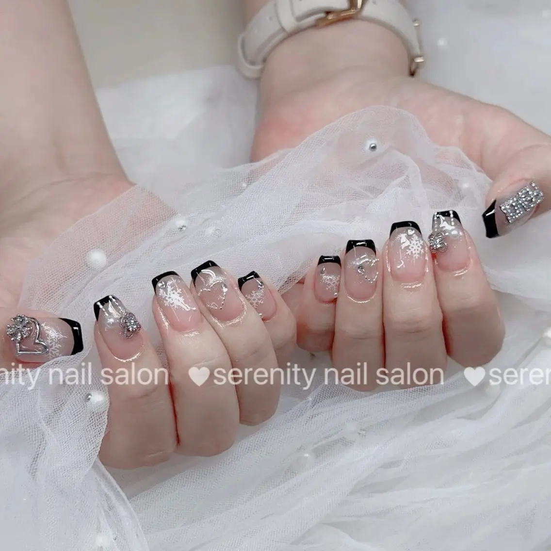 ネイル ハンドネイル ハンドケア ✨Serenity Nail salonのネイルデザイン