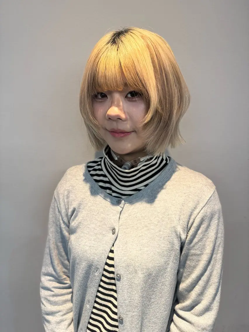ショート 🌙ヘーゼルベージュ レイヤーカット🌙のヘアスタイル