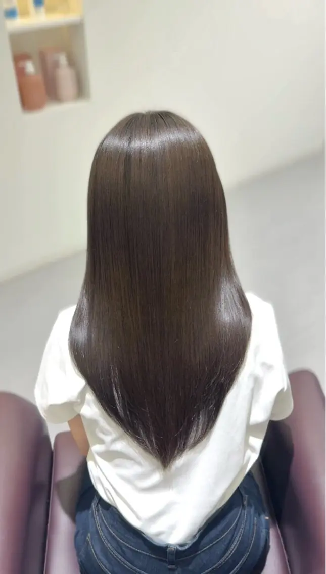 ロング カット ヘアカラー トリートメント ️🫧透明感カラー& 髪質改善🎀いさきのヘアスタイル