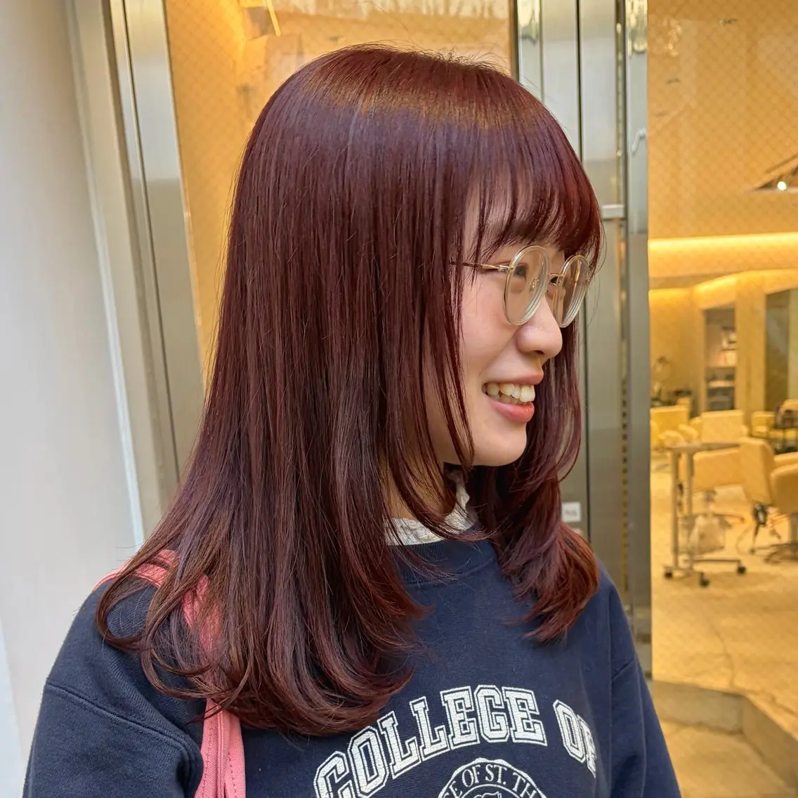 セミロング カラー ヘアカラー トリートメント レイヤーカット🪄 ヘアセット🪄シホのヘアスタイル