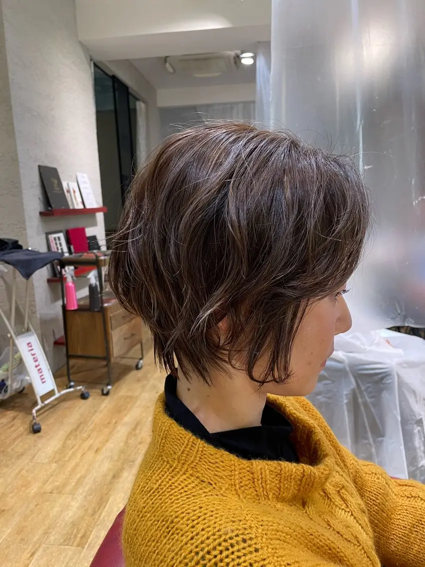 ショート カット ヘアカラー Attirer Kaiのヘアスタイル