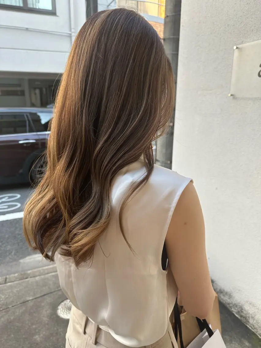 ロング カラー 渡邉 ひかるのヘアスタイル